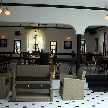 Fownes Hotel-3