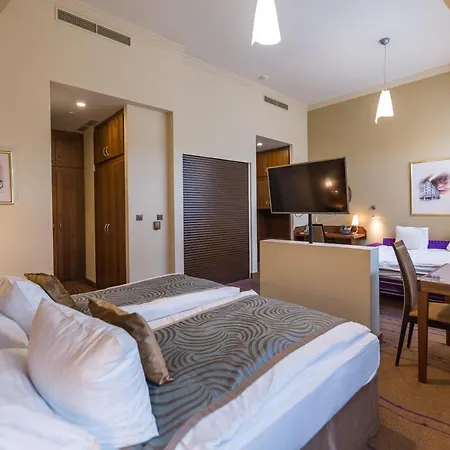 Merchants Crown Suites And Spa-2