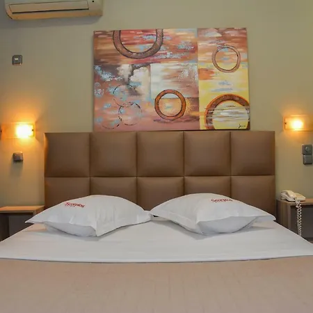 Scorpios Sea Side Hotel-3