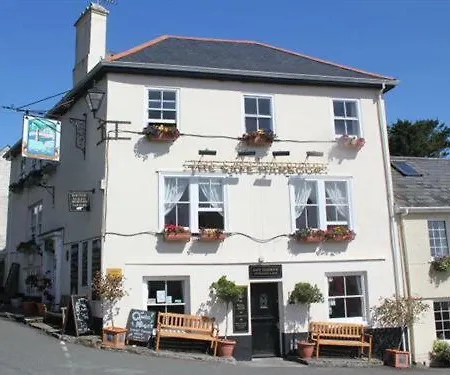Safe Harbour Inn-3
