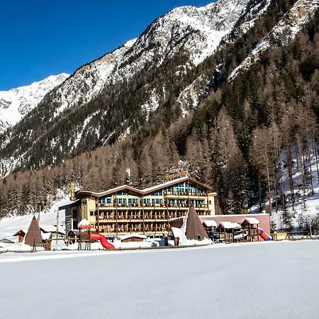 Hotel Sunny Soelden-3