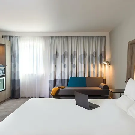 Novotel Stevenage-2
