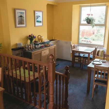 Strathallan Guest House-3