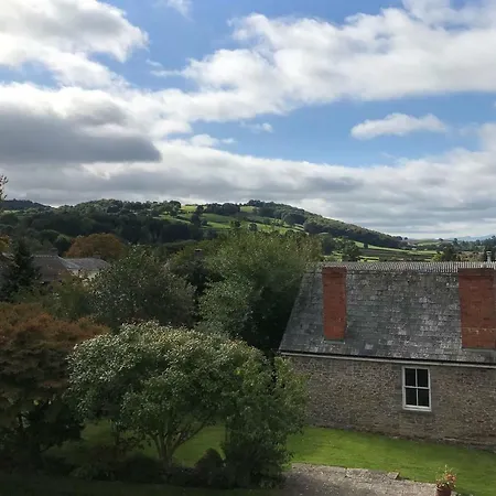 Radnor House-2