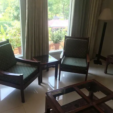 Jasmine Inn-3