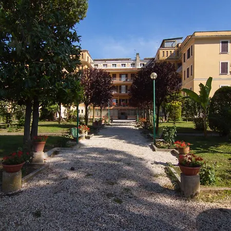 Ostello Villa Monte Mario-2