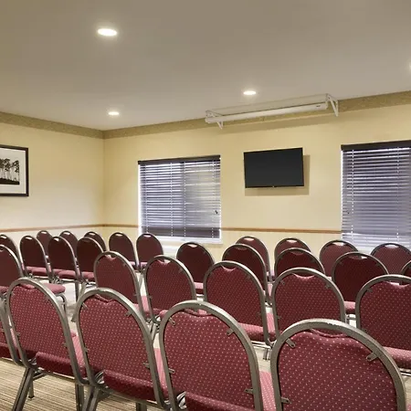 Country Inn & Suites By Radisson, Omaha Airport, Ia-2