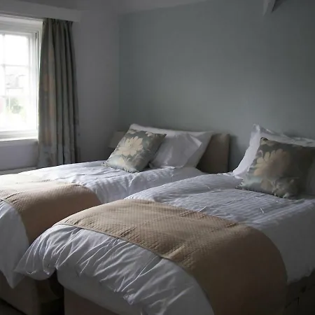 Seaways Cottage Hoylake-3