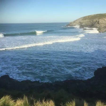 Holywell Bay B & B-2