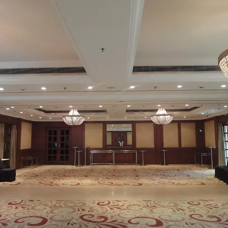Radisson Hotel Varanasi-3
