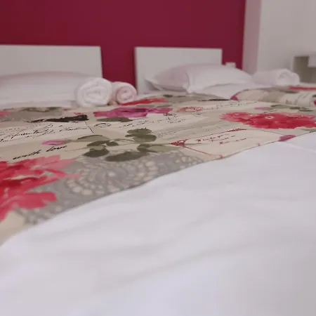 Hotel Flowers-3