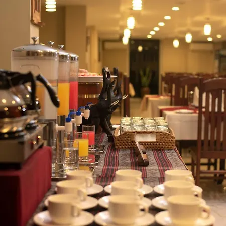 Royal Bagan Hotel-2