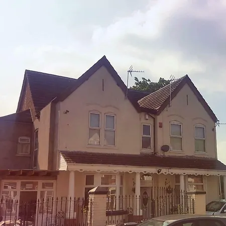 Vicarage Lodge Birmingham-2