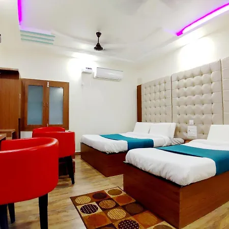 City Hotel-3