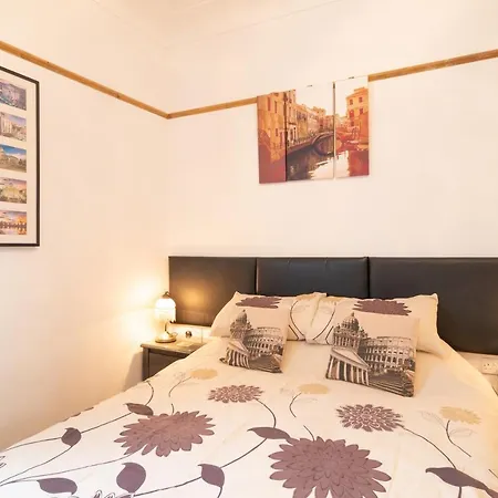 Ashford House Guest House-2