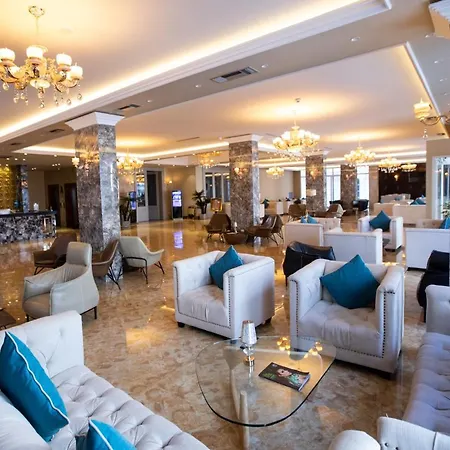 Grand Blue Fafa Resort & Spa-3