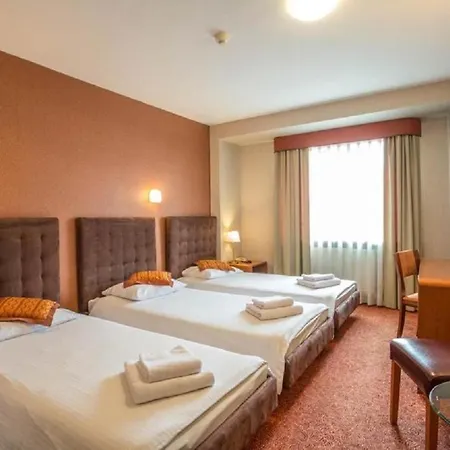 Classic Hotel-2