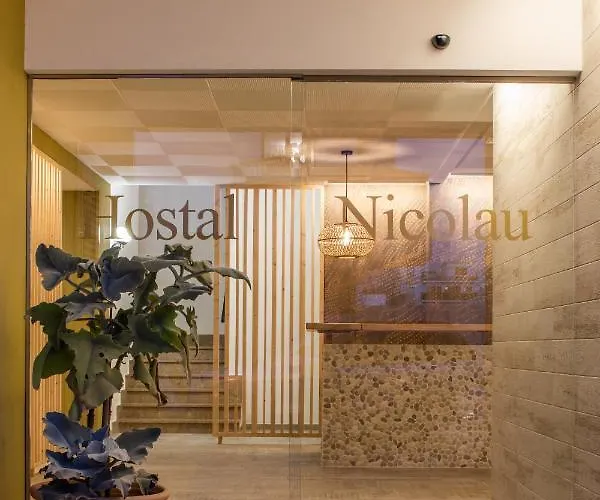 Hostal Residencia Nicolau San Antonio 