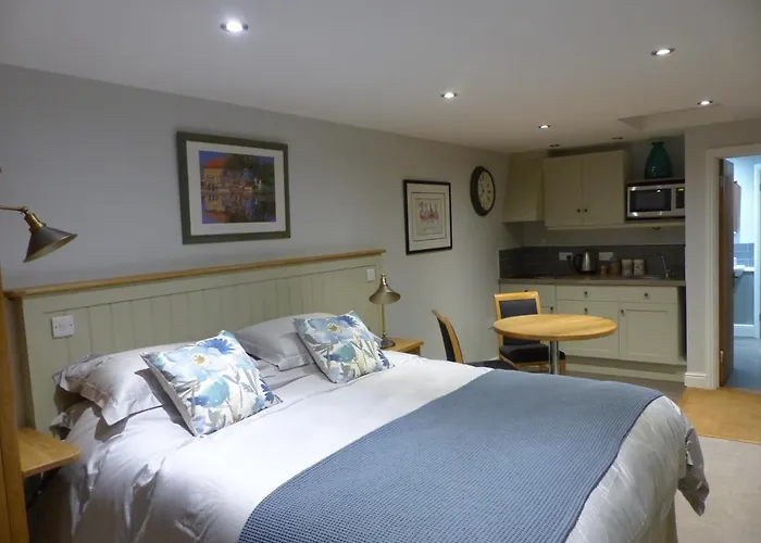 Bed And Breakfast Accommodation Near Brinkley, Six Mile Bottom Ideal For Newmarket And Cambridge