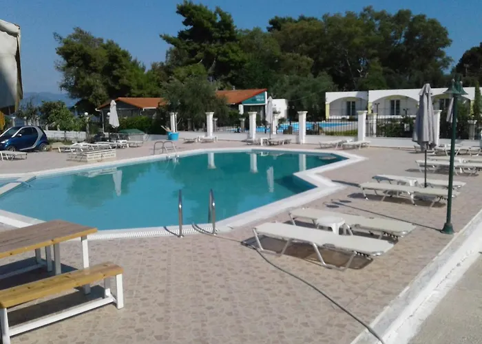 Umbrella Beach Apartments Kávos