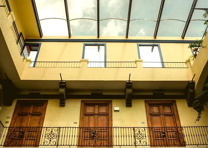 Hotel Colonial