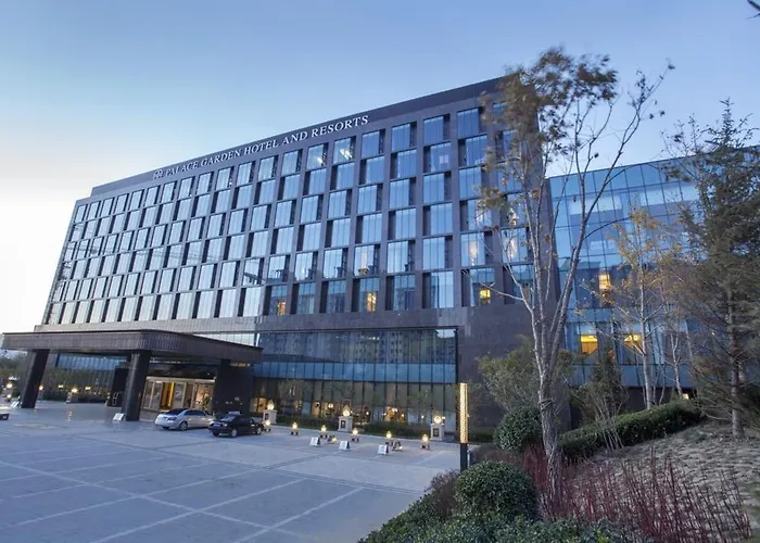 Palace Garden Hotel And Resorts Peking 