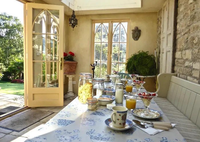 Bed and Breakfast Dolphin House Batheaston