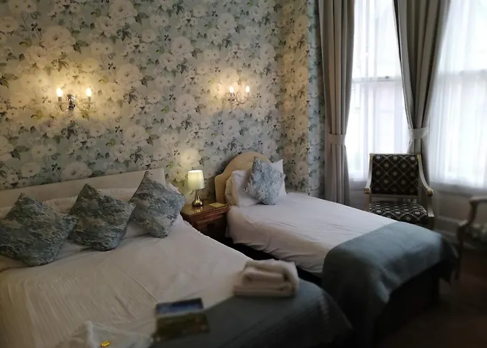 Esplanade Gardens B&B
