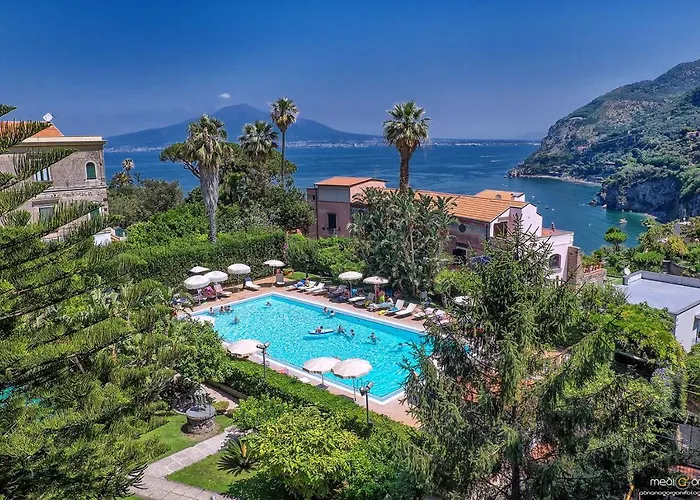 Aequa Hotel Vico Equense