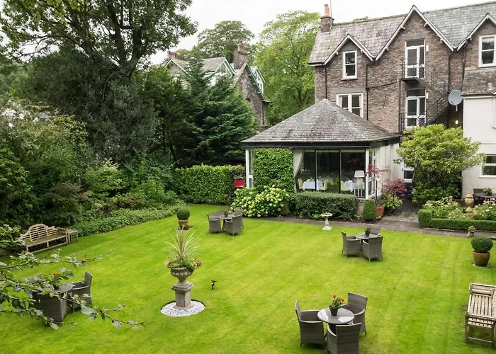 The Grasmere Hotel