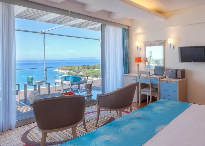 Tropical Hotel Seafront Boutique Athen