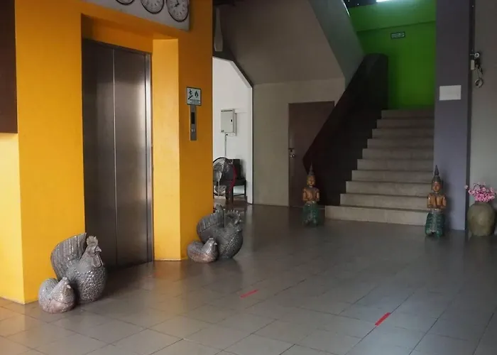 Rome Place Hotel