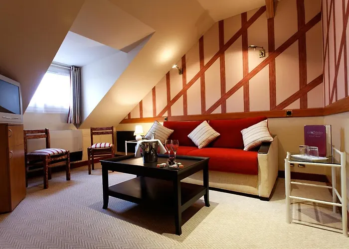Logis Hotel Restaurant Le Medicis