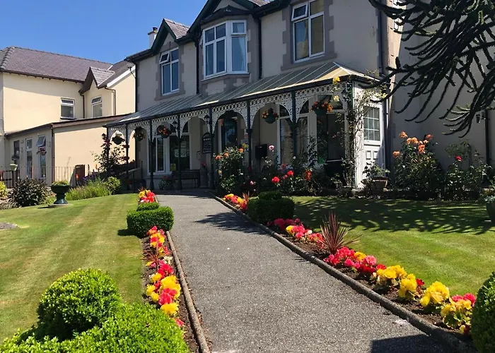 Bron Menai Guest House Caernarfon