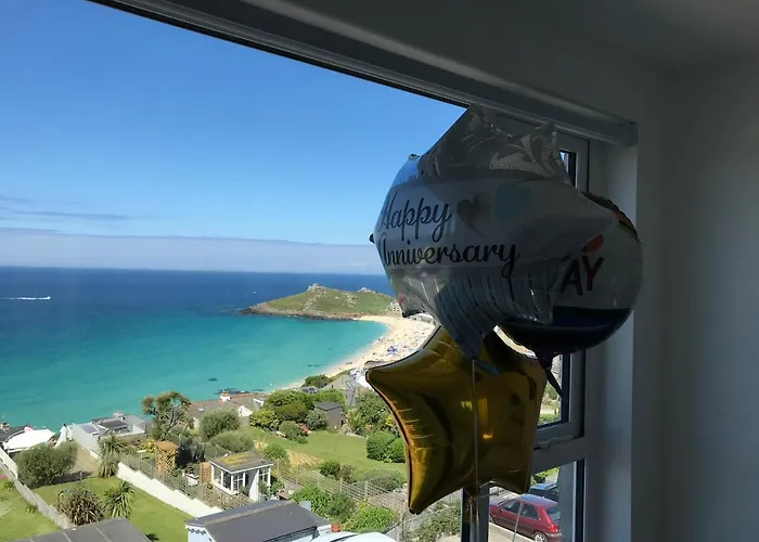 Ten Ocean View St Ives 