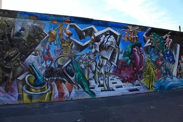 East Side Hotel
