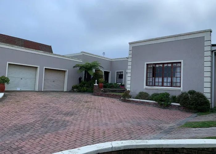 Green Pastures Guesthouse George