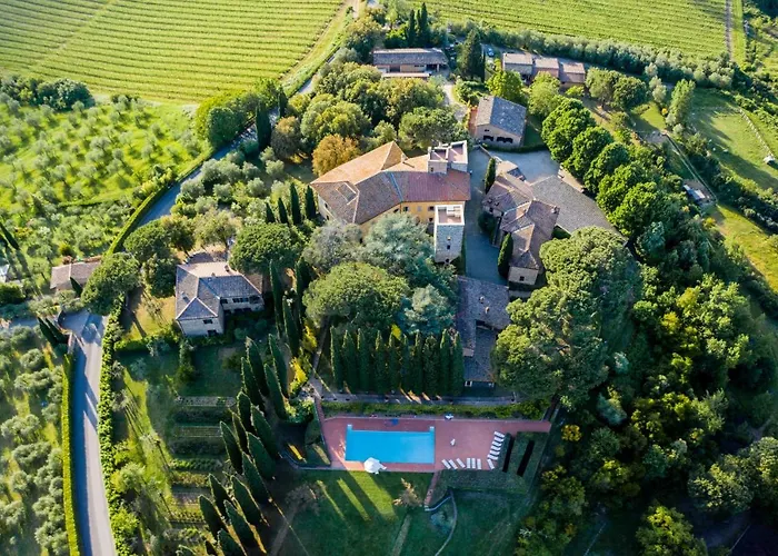 Borgo La Torre Alle Tolfe Sienne