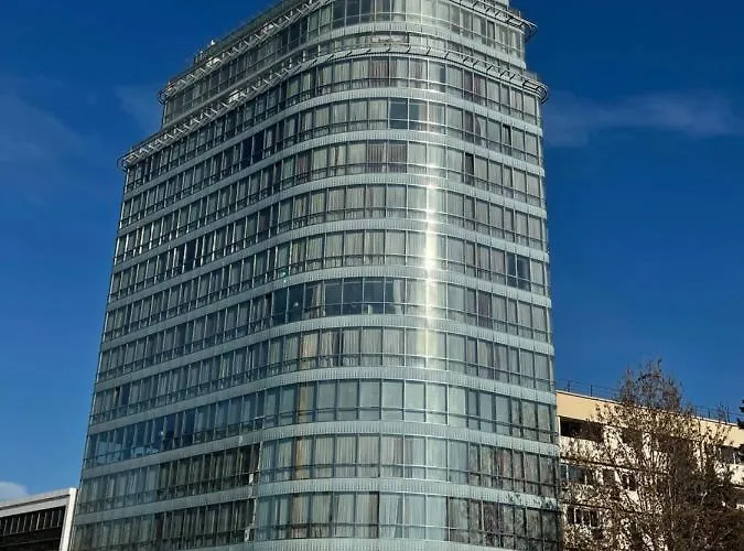 Parkside Hotel & Apartments Baku