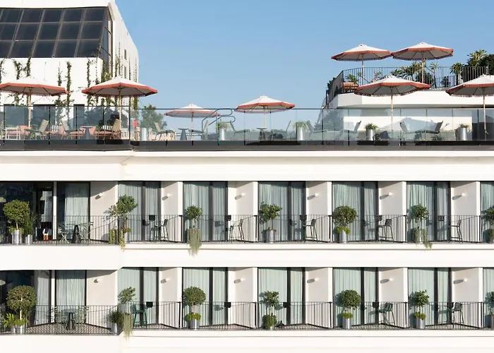 Mayer House - Heated Pool Tel-Aviv