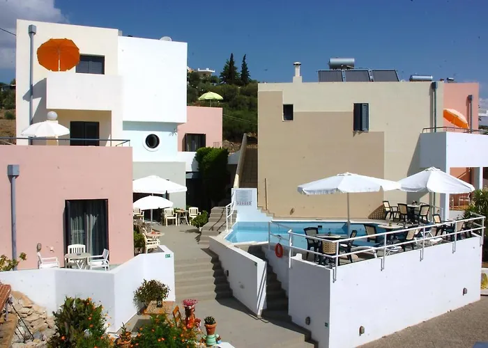 Blue Sky Hotel Apartments Tolón