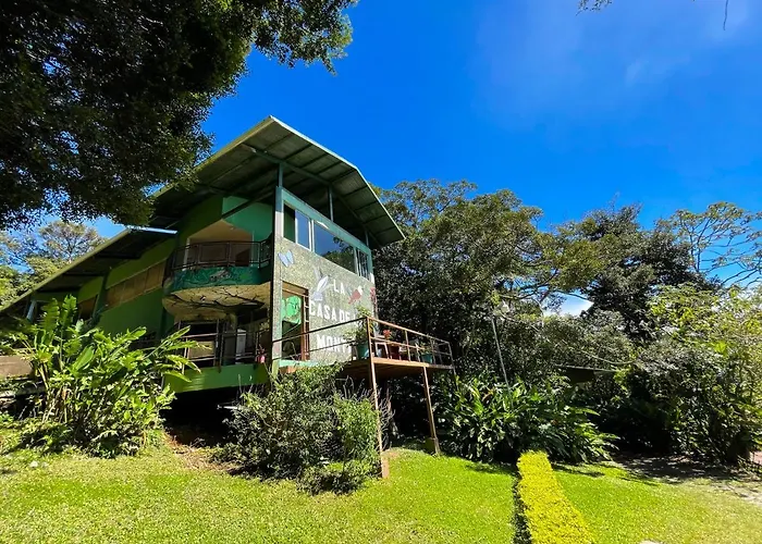 Bed and Breakfast La Casa de la Montaña Monteverde