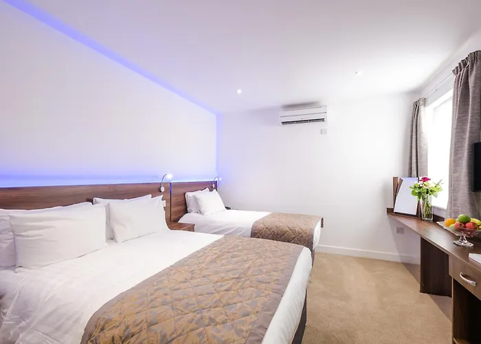 Signature Hotel London
