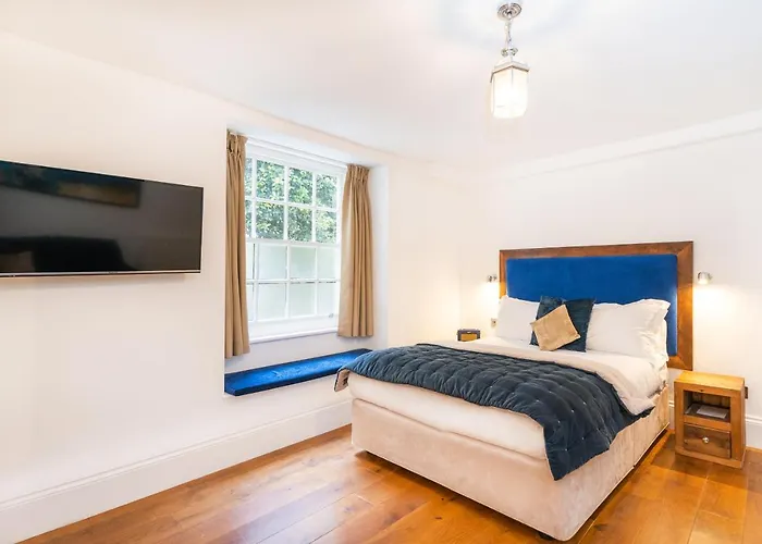 Berkeley Suites Bristol