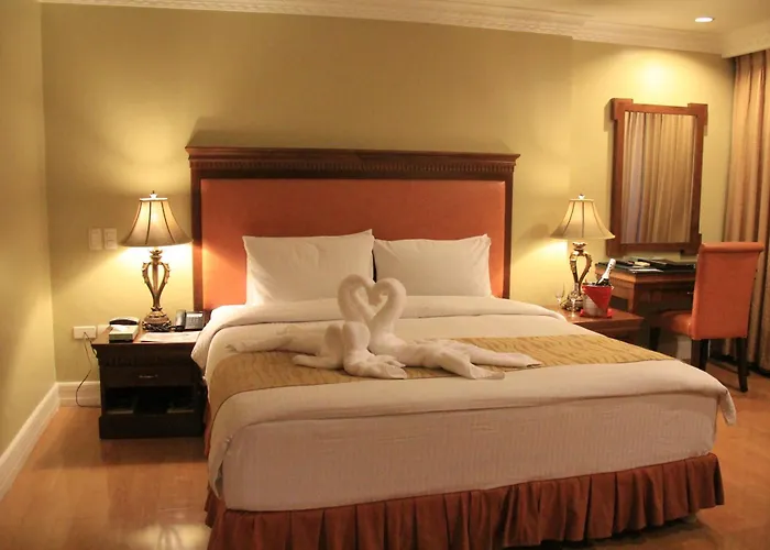 Savannah Resort Hotel Ángeles