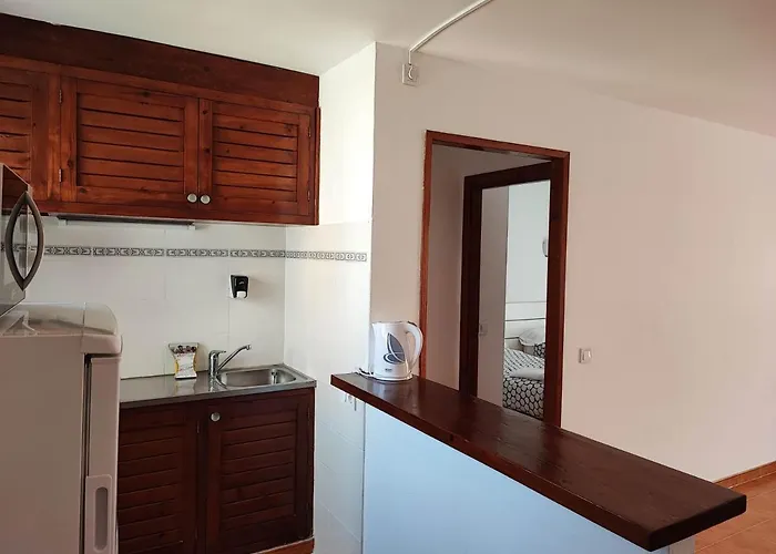 Apartamentos Es Canto (Adults Only)