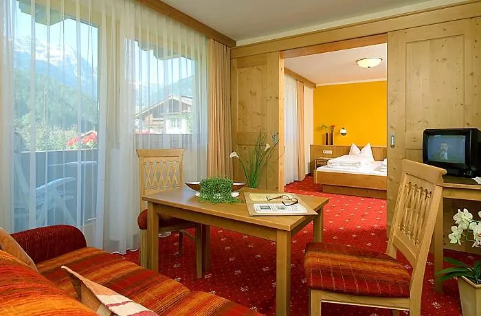 Hotel Maximilian Mayrhofen