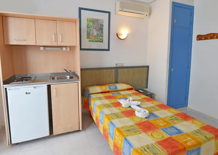 Aparthotel Vibra Del Mar - Adults Only Sant Antoni de Portmany