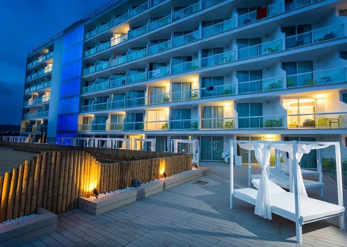 The Ibiza Twiins - 4* Sup Hotel Playa d'en Bossa