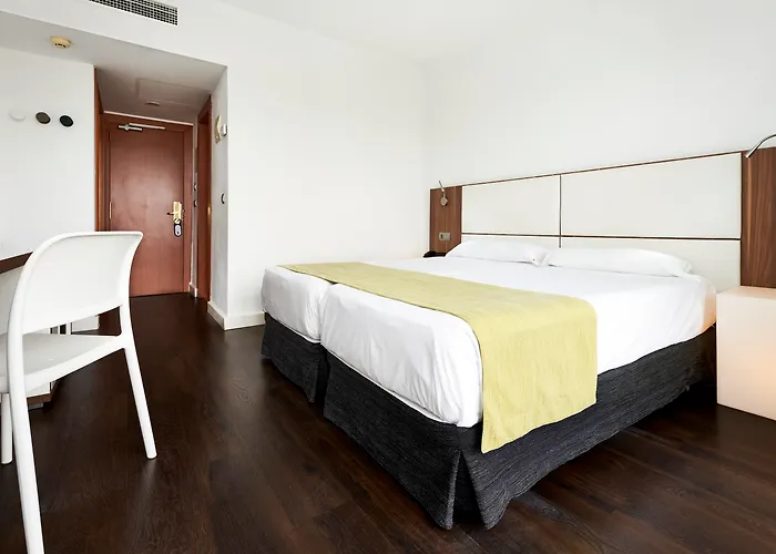 Hotel Globales Cala Blanca